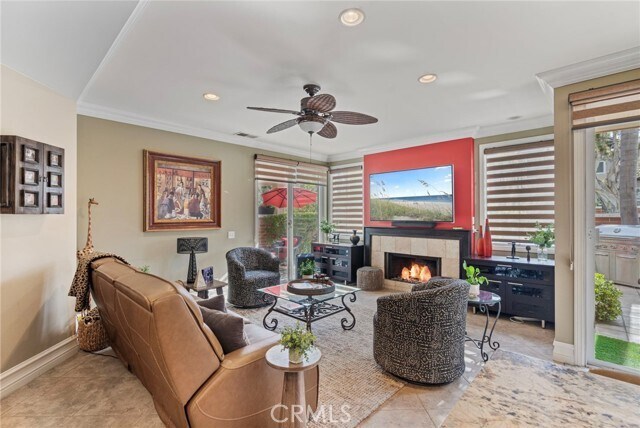 Building Photo - 6216 Greenbrier Dr