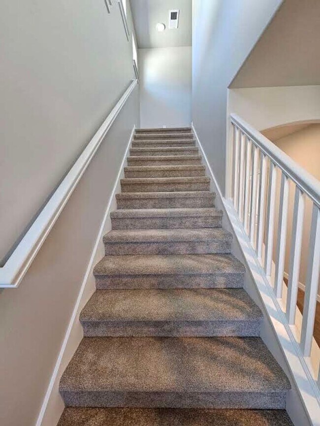 Building Photo - Brand new 3 Bed 2.5 Bath Home- Owyhee Scho...