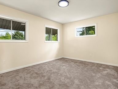 Building Photo - 6700 Cipriano Rd