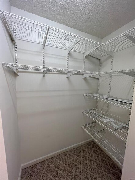 Building Photo - 5725 Bangor Ct