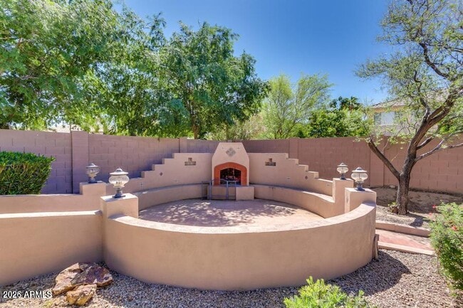 Building Photo - 1705 E Coconino Dr