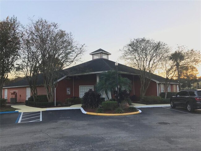 Building Photo - 4740 Walden Cir