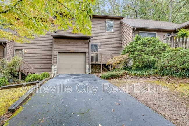 Building Photo - 103 Parkway Vista Dr