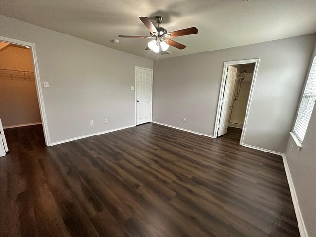 Building Photo - 18215 Temple Hill Ln