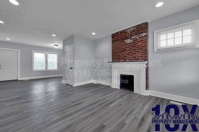 Building Photo - 1538 E Livingston Ave