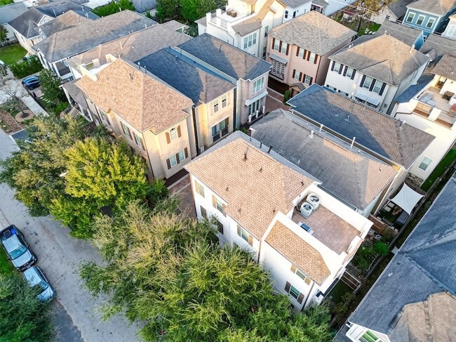 Building Photo - 620 Rutland St