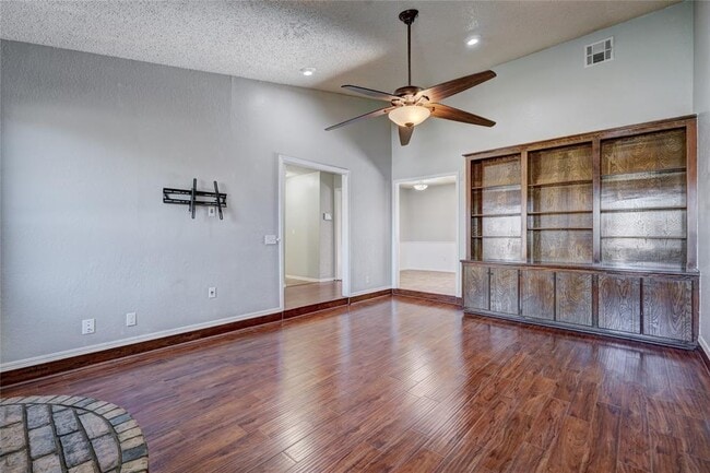 Building Photo - 13224 Marsh Ln