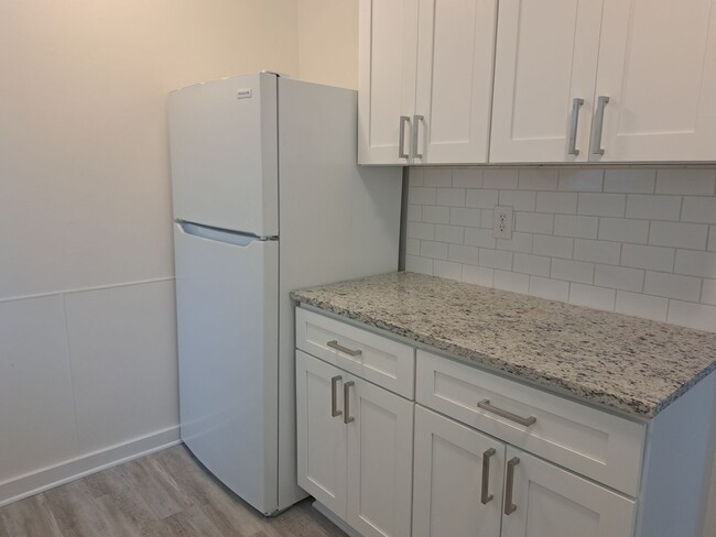 Building Photo - Your New Home at Park South
