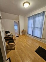 Building Photo - 413 W Vine St