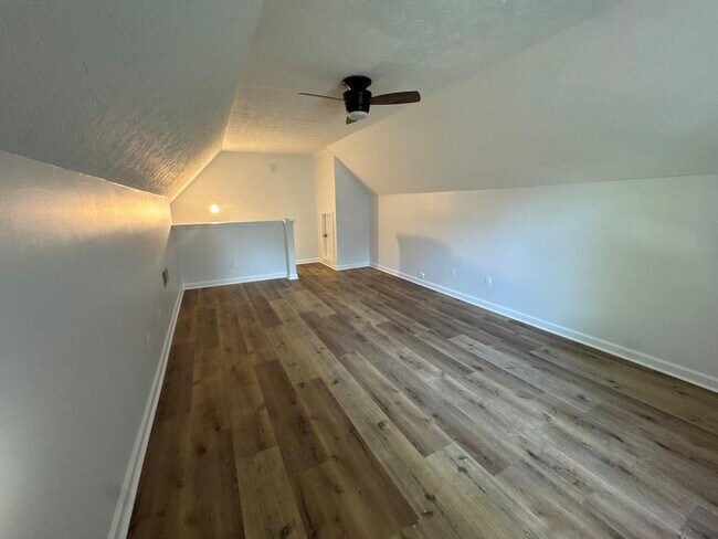 Building Photo - 1925 Heatherton Rd