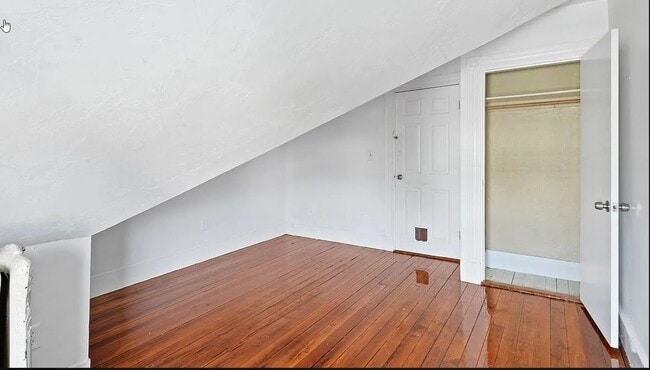 Building Photo - 4 Haskell St