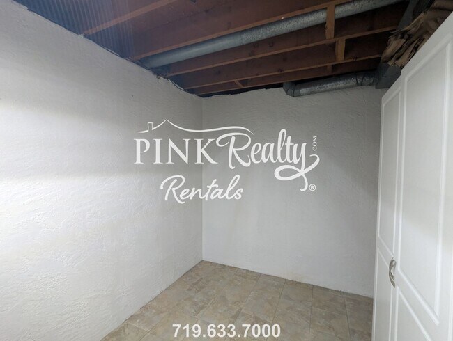 Building Photo - 4546 Del Verde Dr