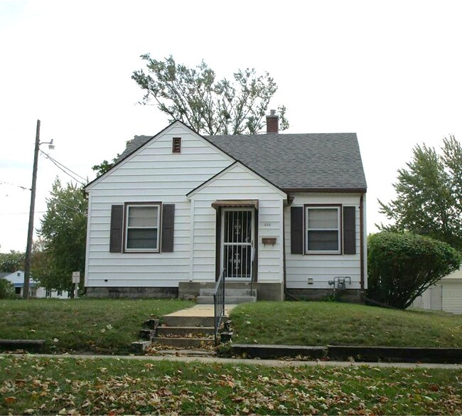 Primary Photo - 436 Hope Ave