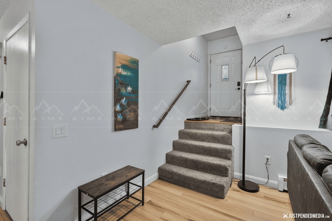 Building Photo - 12739-12739 Tanada Loop