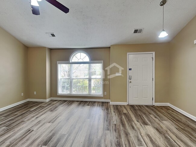 Building Photo - 3174 Baymount Way