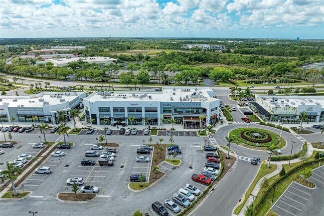 Building Photo - 8143 Miramar Way