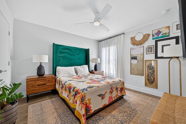 Building Photo - 10021 Hillside Bayou Dr