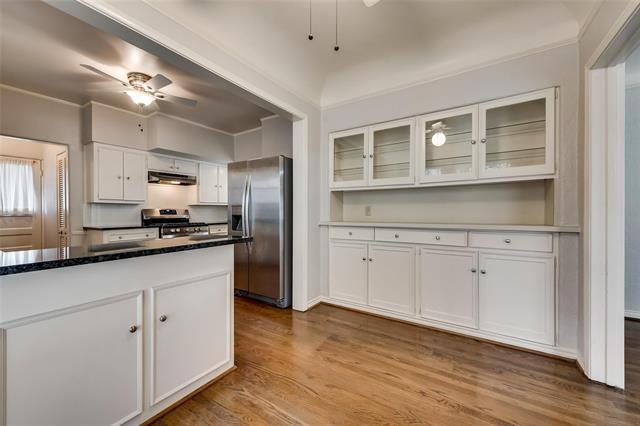 Building Photo - 4210 Normandy Ave