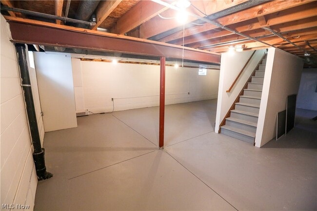 Building Photo - 4823 Elizabeth Ln