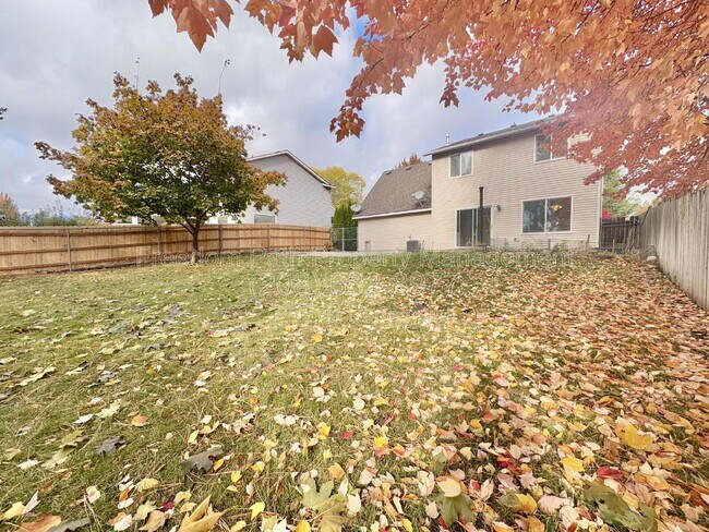 Building Photo - 1490 W Timor Ave