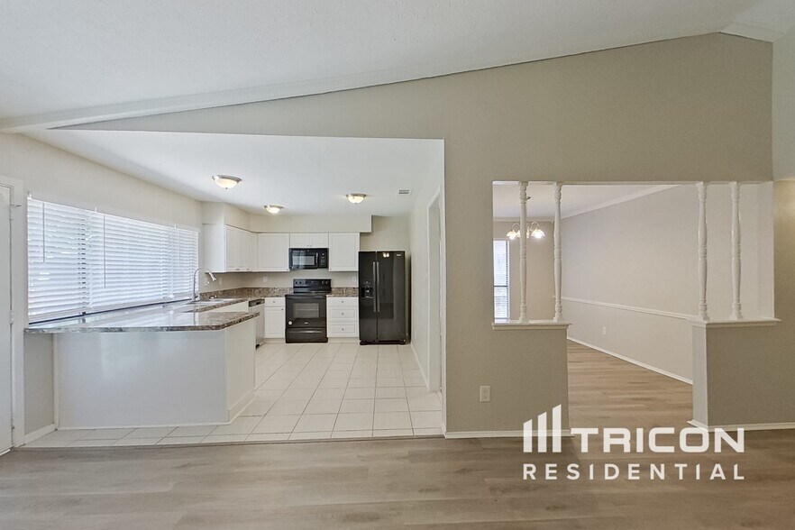 Building Photo - 4208 Sweetgum Way