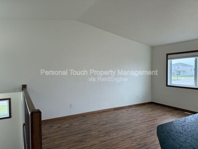 Building Photo - 2380 5th St W