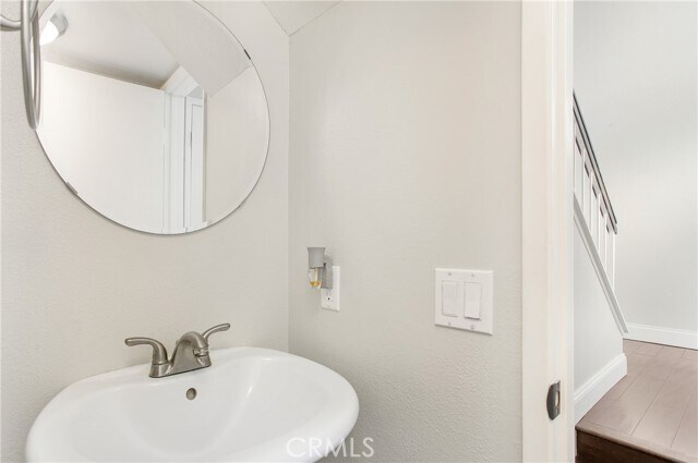 Building Photo - 26211 Las Flores