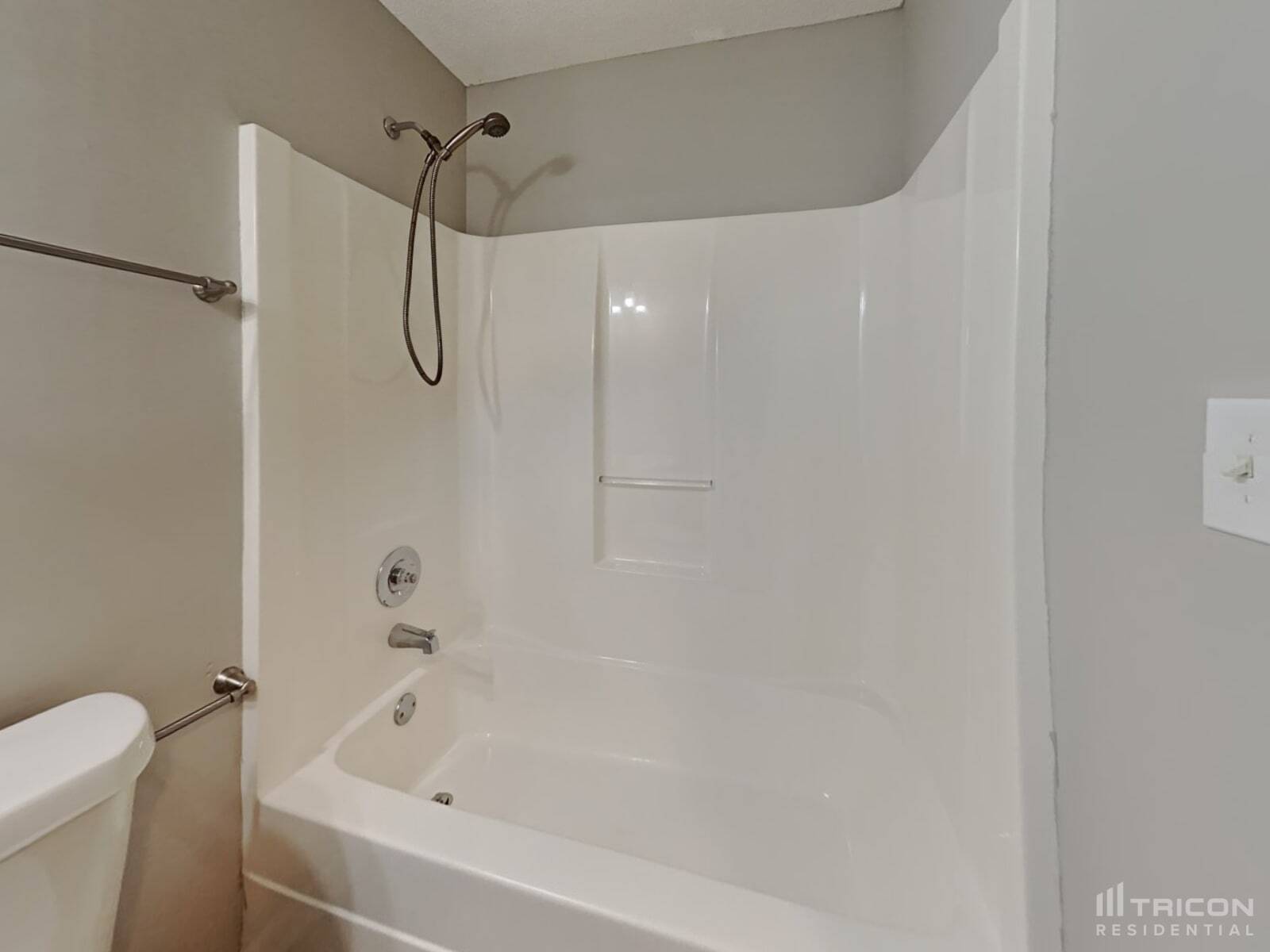 Building Photo - 374 Chesapeake Way