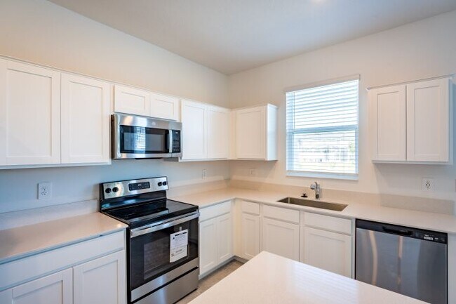 Building Photo - 286 Bogey Dr