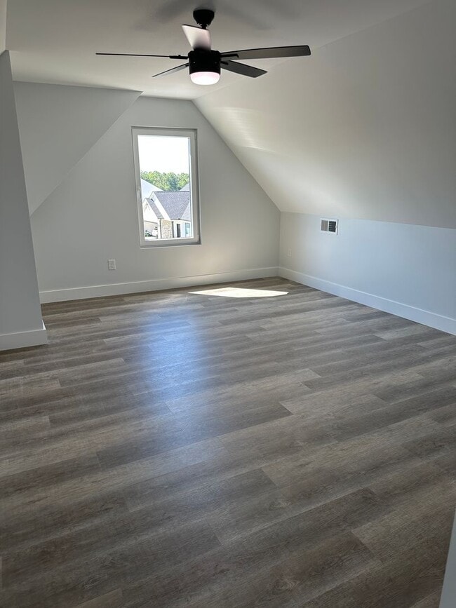 Building Photo - Beautiful Home for Rent – Modern Comforts ...