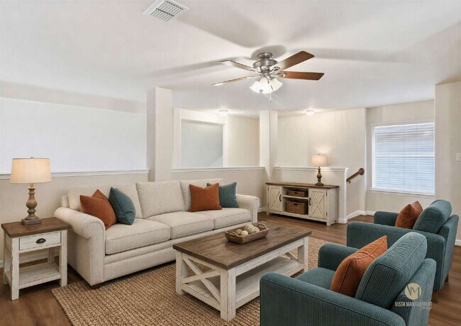 Building Photo - Welcome to this spacious two-story home located in the Enclave at Westover Hills on San Antonio's...
