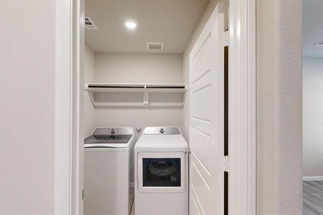 Building Photo - 422 Forsyth Dr