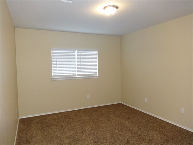 Building Photo - 1212 Afghan Path