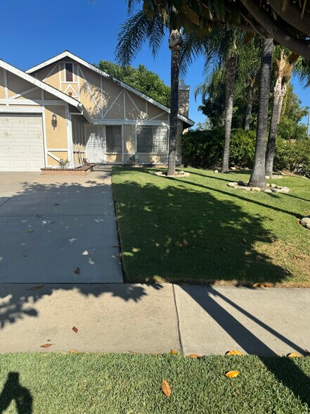 Building Photo - 7513 Center Ave