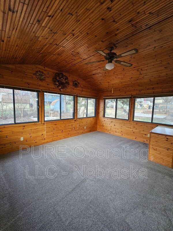 Building Photo - 14028 Madison Cir