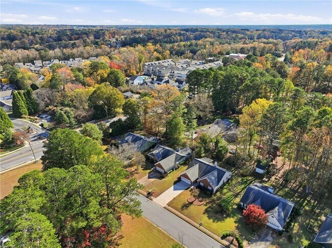 Building Photo - 3070 Bugle Dr