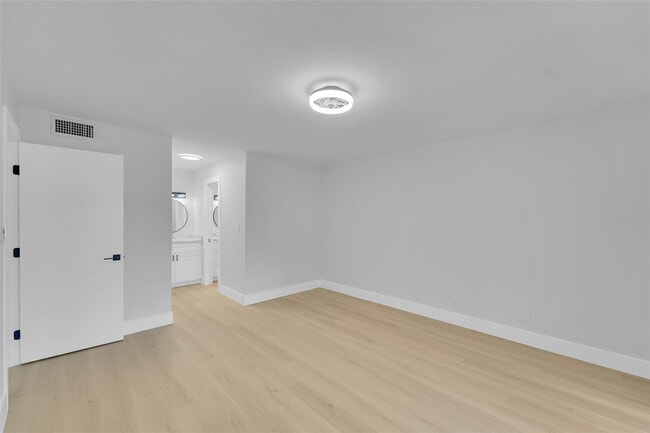 Building Photo - 6200 NW 44th St