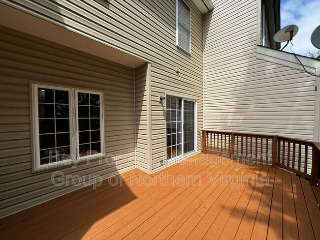 Building Photo - 14004 Madrigal Dr