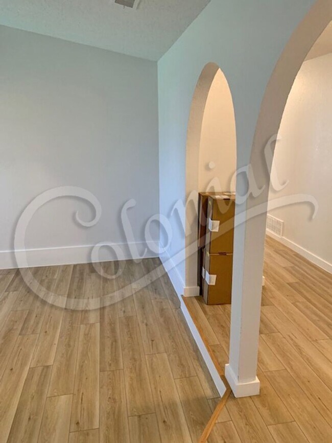 Building Photo - 709 Beaver Trail