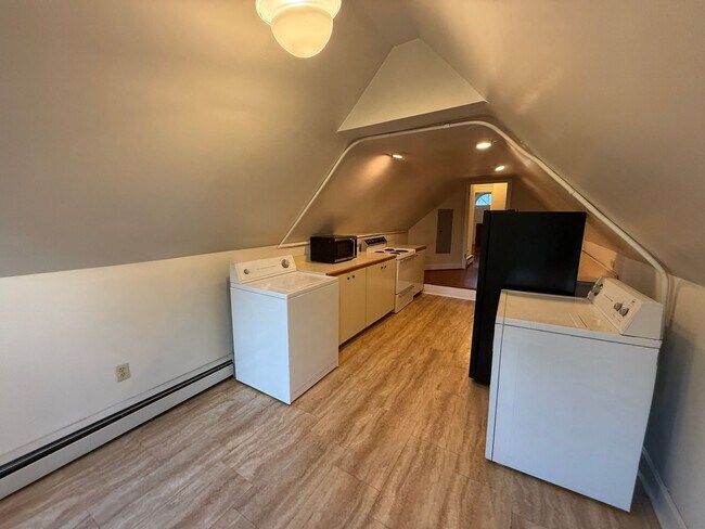 Building Photo - 312 South Upper Street, Lexington KY (Thir...