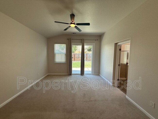 Building Photo - 617 Dody Dr