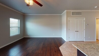 Building Photo - 2705 W Shasta Rd