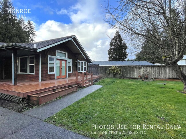 Building Photo - Monroe-