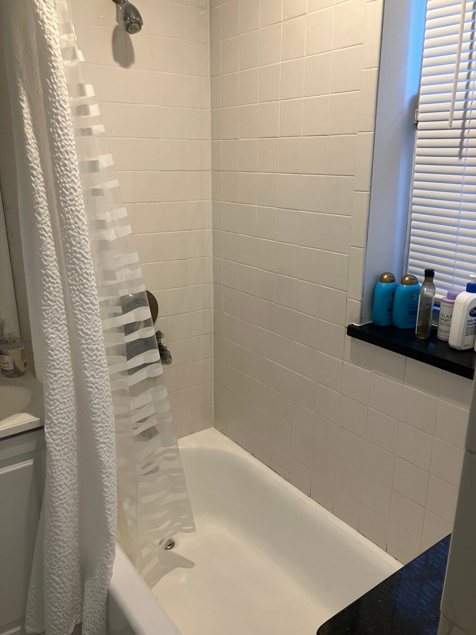 Building Photo - 64 Hemenway St