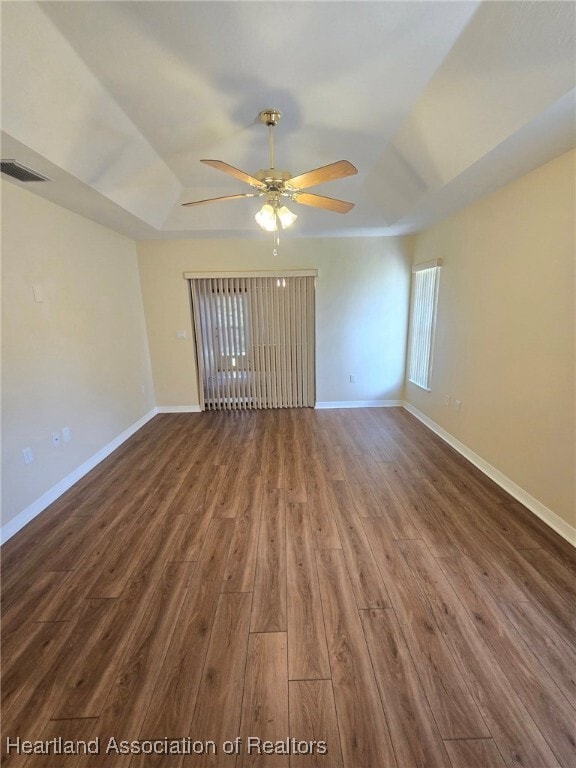 Building Photo - 632 Memorial Dr