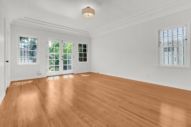 Building Photo - 6500 Olympic Pl