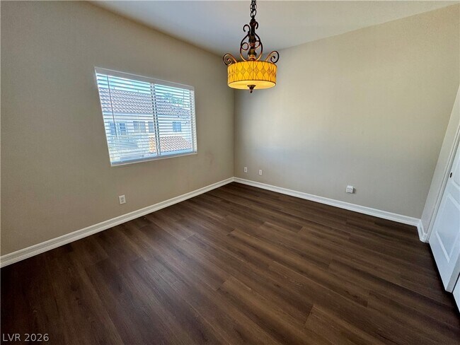 Building Photo - 6586 W Diablo Dr