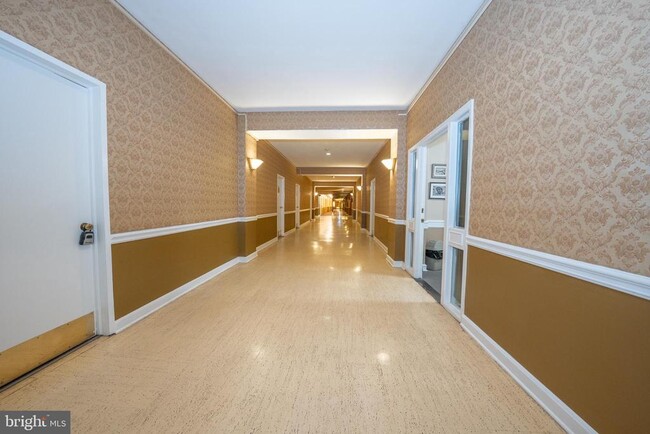 Building Photo - 7900 Old York Rd