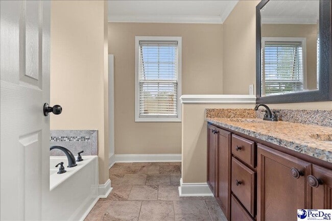 Building Photo - 3011 Thornberry Dr