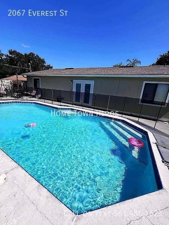 Primary Photo - 2067 Everest St